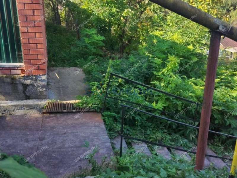 дом на Кооперативный переулок село Безводное