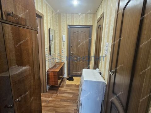 1-komnatnaya-ul-germana-lopatina-d-9a фото