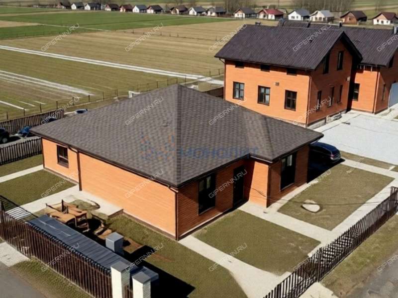 дом на Приозёрной улице деревня Крутая