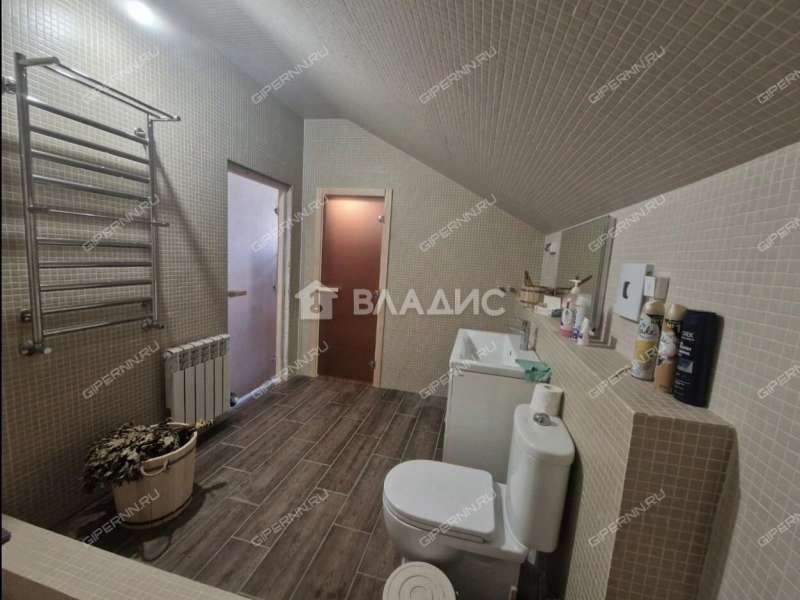 дом на Акварельной улице