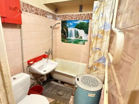 2-komnatnaya-ul-yuliusa-fuchika-d-29 фото