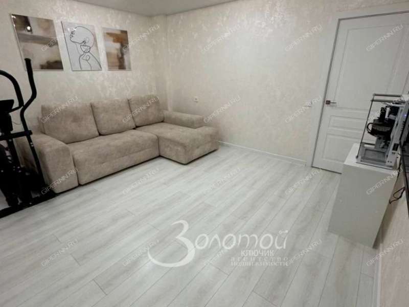 двухкомнатная квартира на улице Академика Сахарова дом 109/2