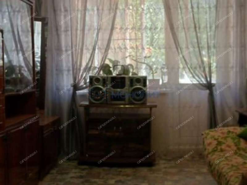 трёхкомнатная квартира на улице Коминтерна дом 14