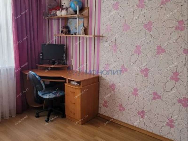 трёхкомнатная квартира на улице Маршала Рокоссовского дом 15