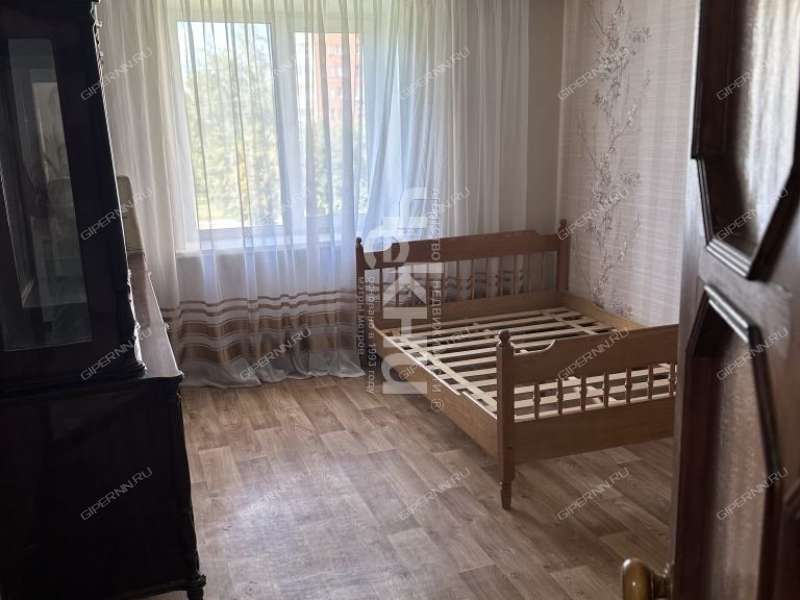 двухкомнатная квартира на улице Родионова дом 184