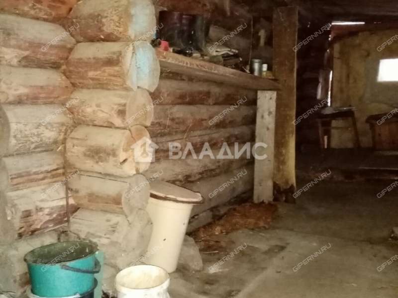 дом на улице Максима Горького сельский посёлок Фанерное