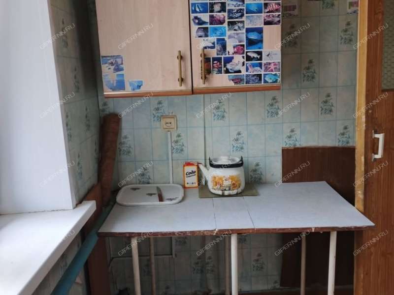 двухкомнатная квартира на улице Минеева дом 15