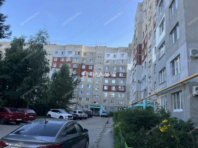 трёхкомнатная квартира на проспекте Циолковского дом 98А город Дзержинск