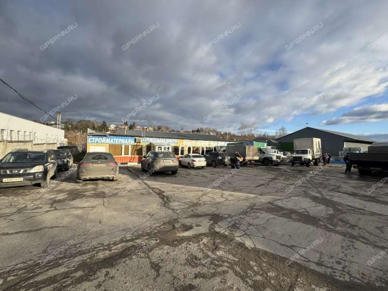 здание под офис, торговую площадь на Крутояровской улице