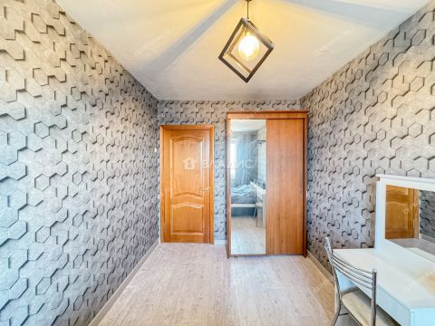 2-komnatnaya-ul-geroev-kosmosa-d-46 фото