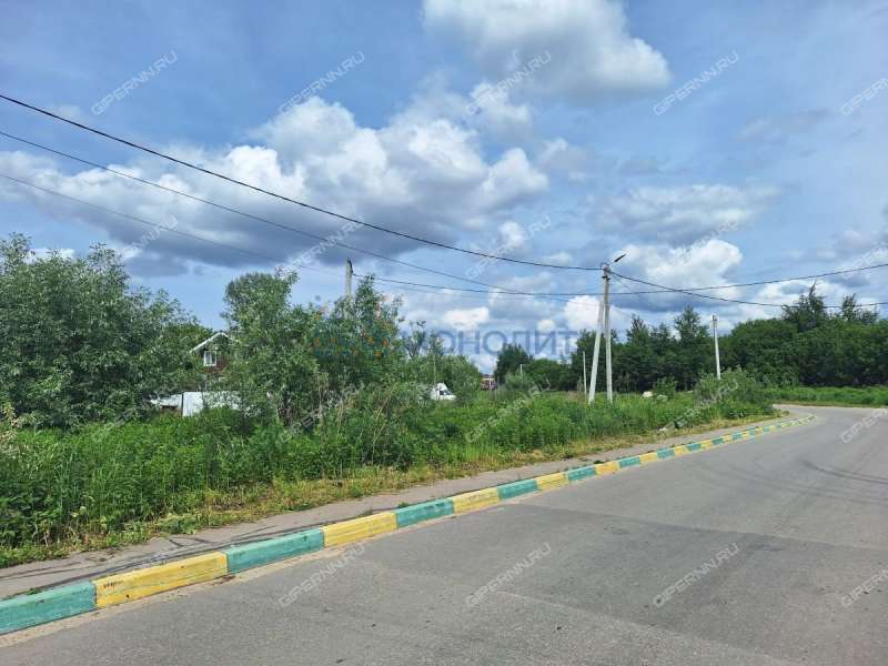 здание под склад, недвижимость под автобизнес на улице Мира село Арапово