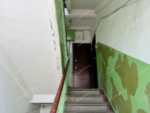 1-komnatnaya-ul-yaroshenko-d-2 фото