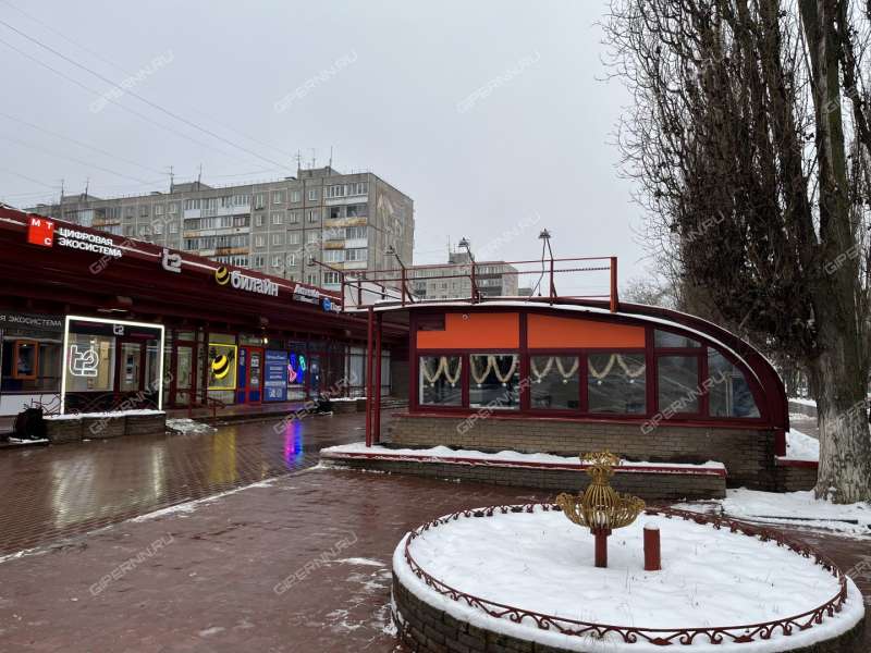 помещение под торговую площадь на проспекте Кораблестроителей