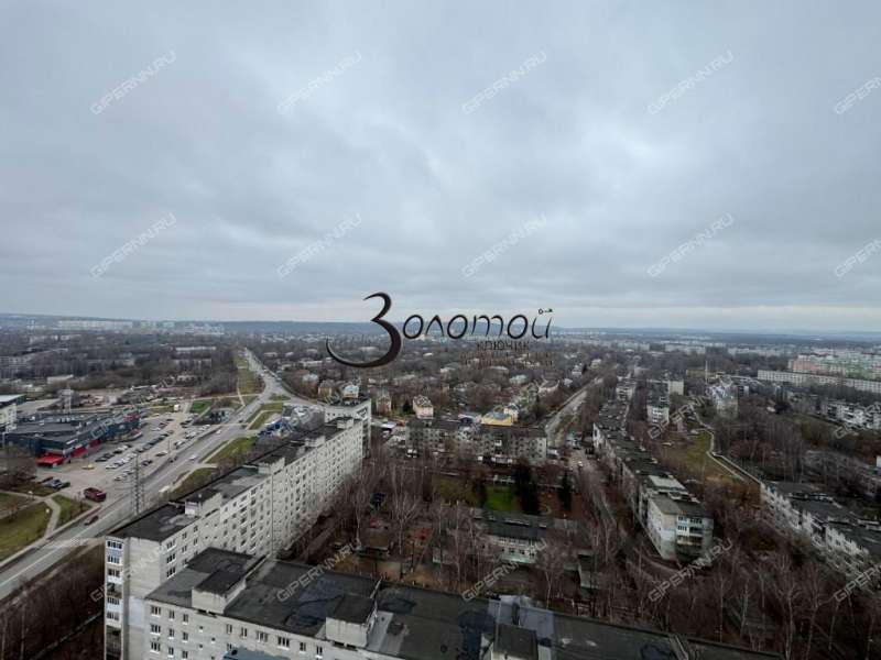 трёхкомнатная квартира на улице Маковского дом 25