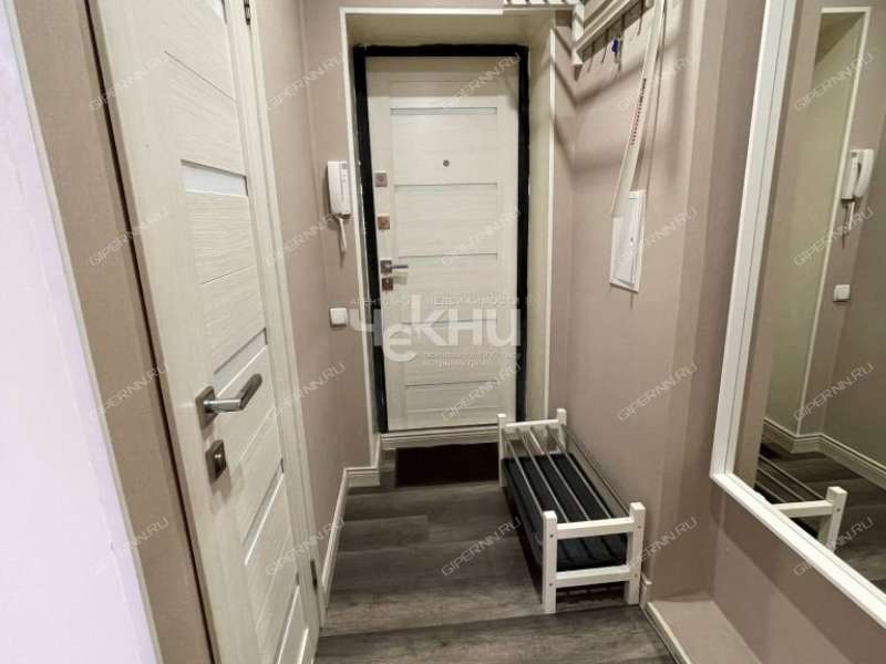 двухкомнатная квартира на проспекте Гагарина дом 32