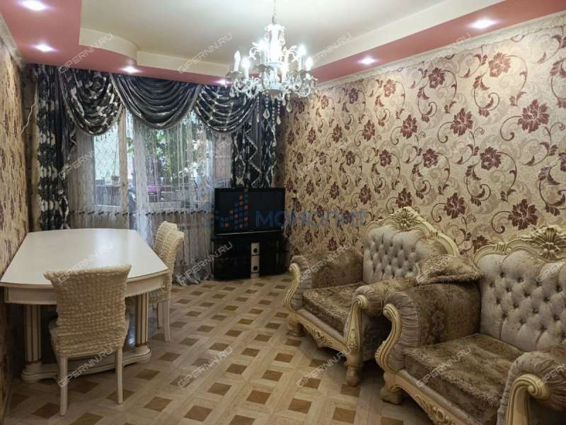 четырёхкомнатная квартира на улице Сергея Акимова дом 21