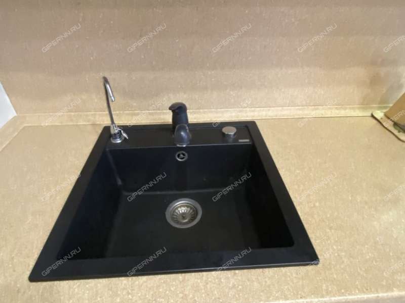 однокомнатная квартира на Волжской набережной дом 8 к2