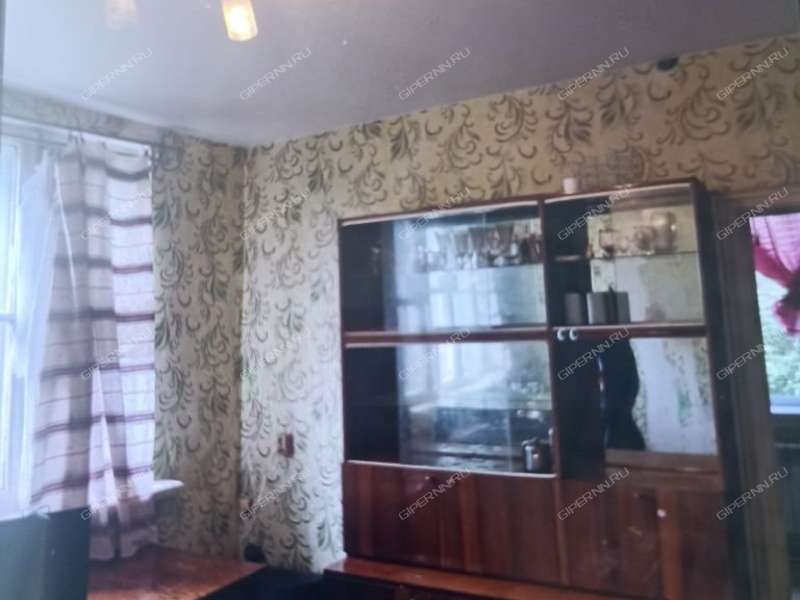 двухкомнатная квартира на улице Народная Стройка дом 1