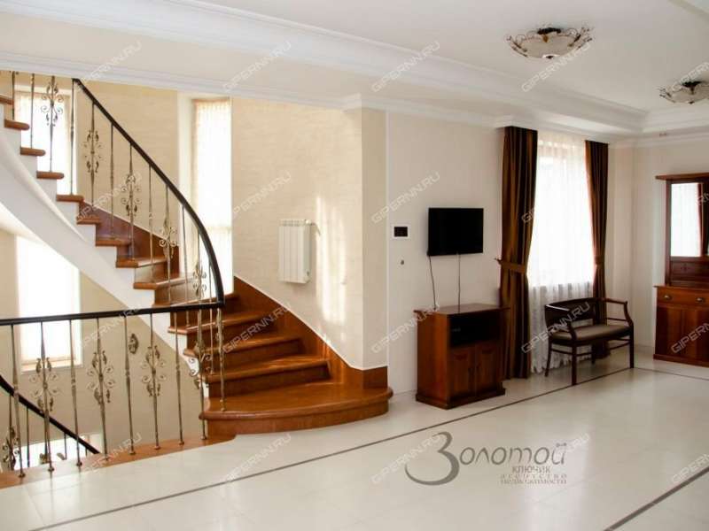 коттедж на улице Метро