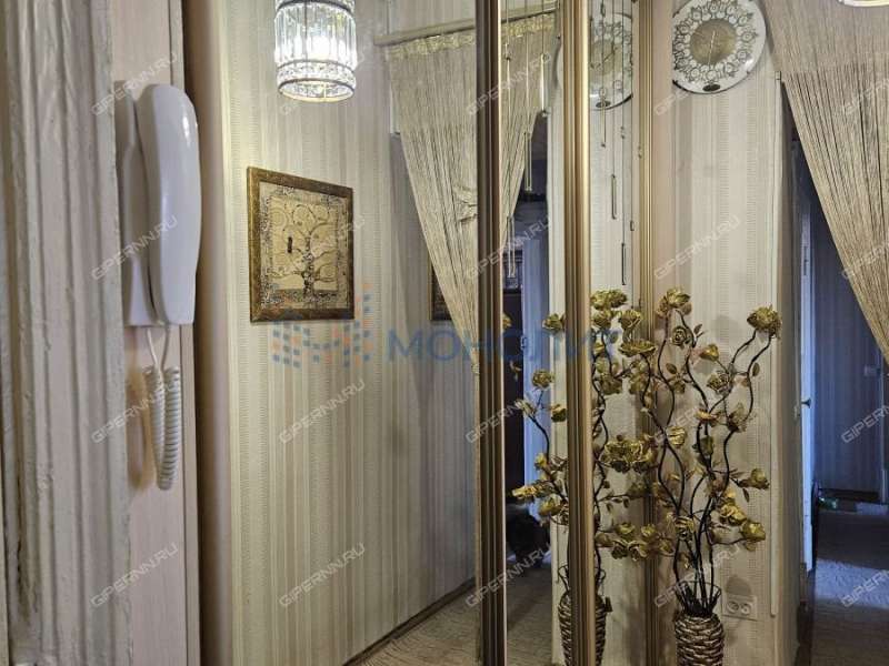 двухкомнатная квартира на улице Страж Революции дом 16