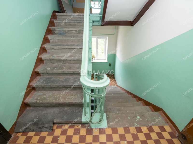 двухкомнатная квартира на улице Коминтерна дом 56