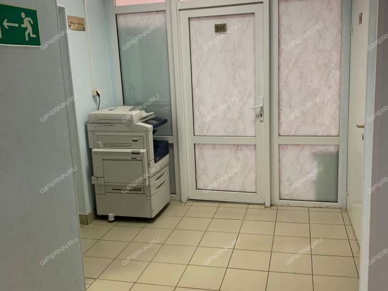 помещение под офис на улице Адмирала Васюнина