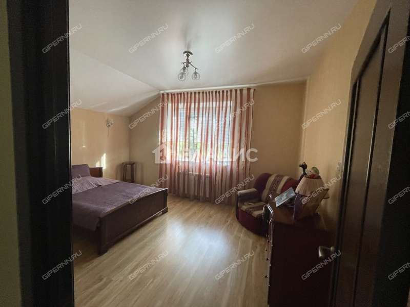 дом на 6-й улице город Бор