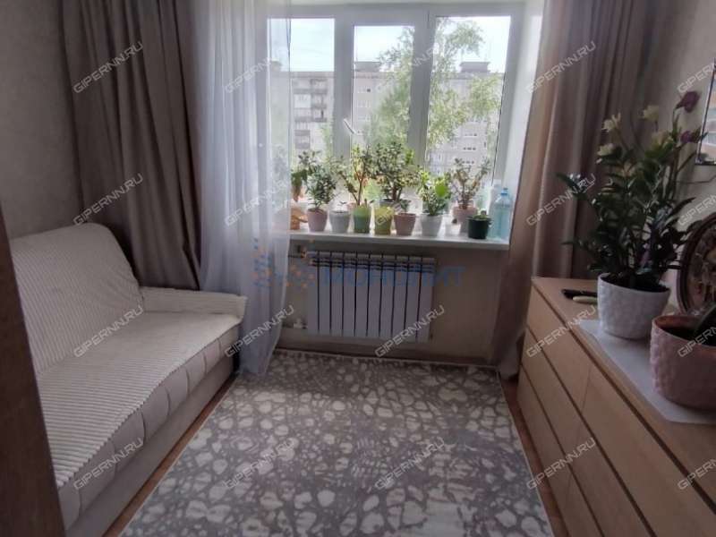 комната в доме 30 на Ясной улице