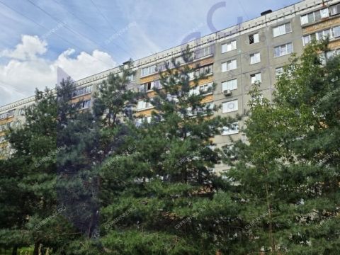 3-komnatnaya-nab-volzhskaya-d-5 фото