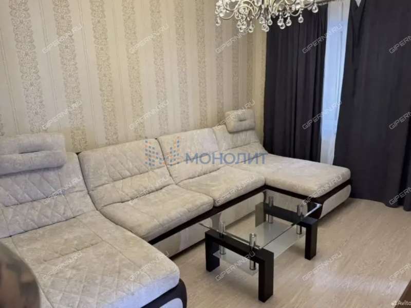 трёхкомнатная квартира на улице Родионова дом 43