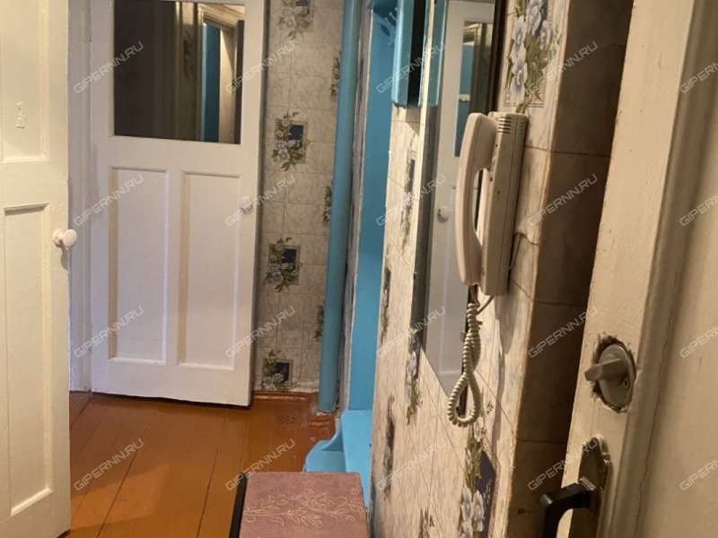 трёхкомнатная квартира на проспекте Героев дом 38