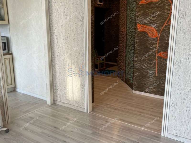 трёхкомнатная квартира на улице Родионова дом 192 к3