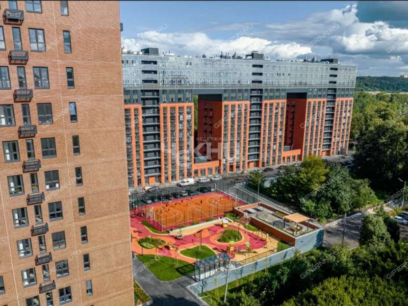 четырёхкомнатная квартира на Правдинской улице дом 43