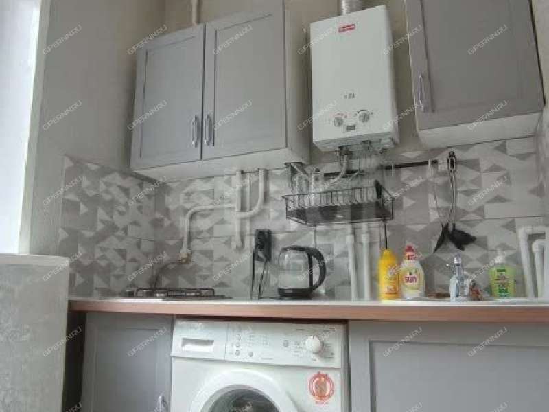 двухкомнатная квартира на улице 40 лет Октября дом 5