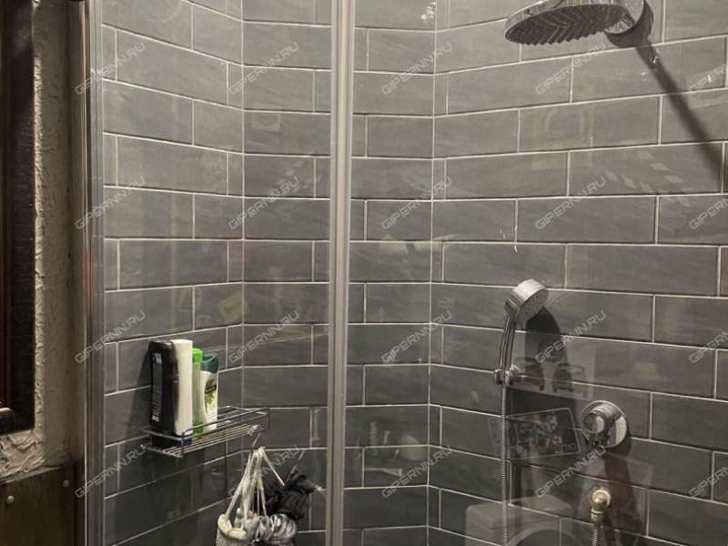 четырёхкомнатная квартира на улице Воровского дом 24