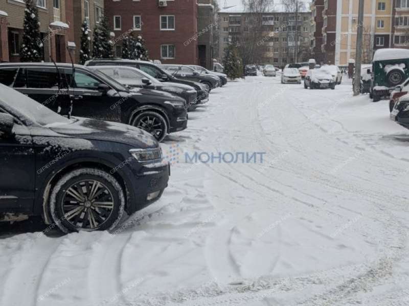 трёхкомнатная квартира на Молодёжном проспекте дом 38