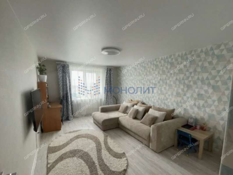 трёхкомнатная квартира на Сормовском шоссе дом 12