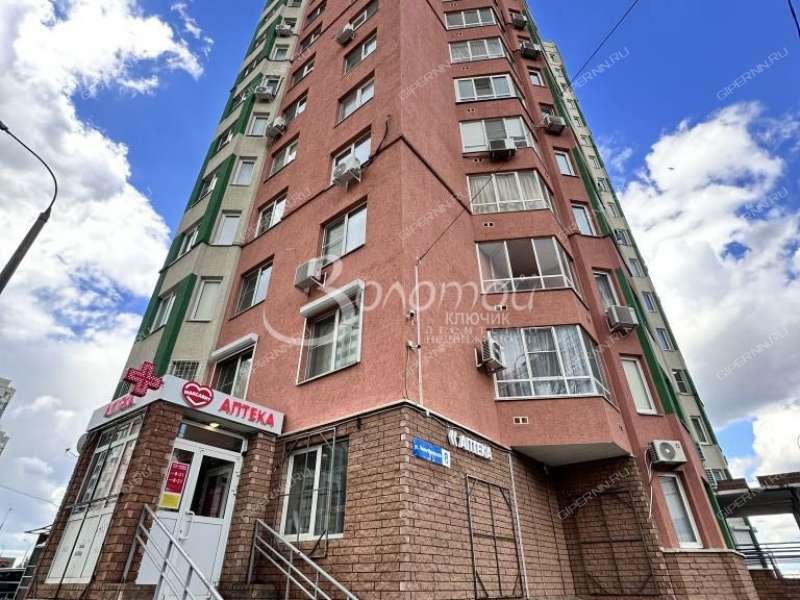 трёхкомнатная квартира на улице Нижне-Печерская дом 8