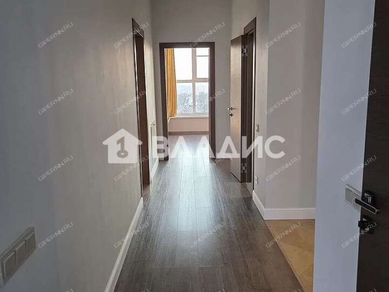 трёхкомнатная квартира в Корейском переулке дом 8