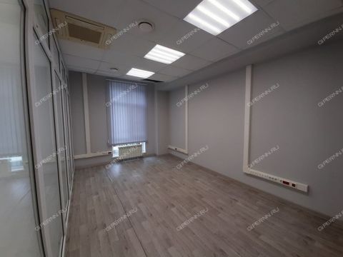 ul-maksima-gorkogo-d-121 фото