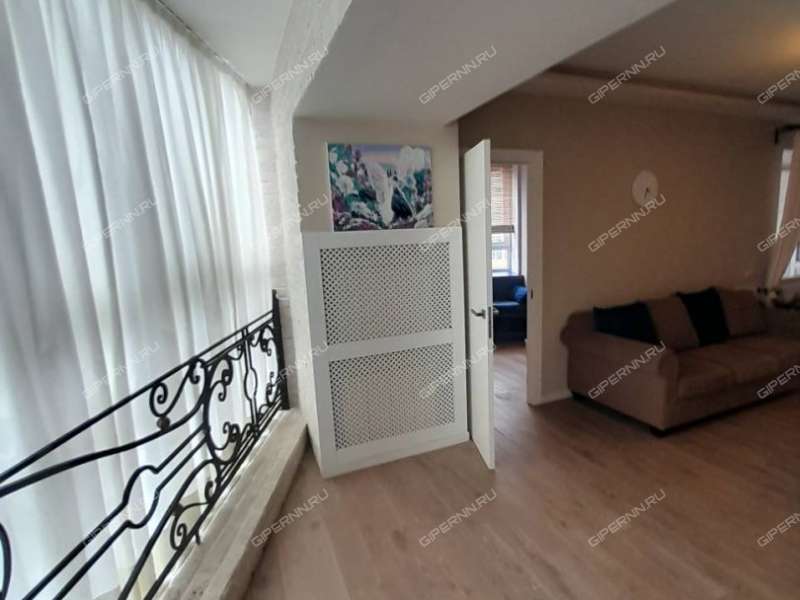 трёхкомнатная квартира на улице Родионова дом 193 к7