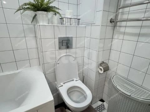 3-komnatnaya-ul-kovalihinskaya-d-97a фото