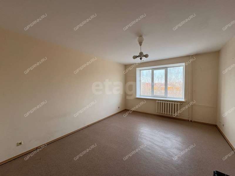 трёхкомнатная квартира на улице Ванеева дом 229