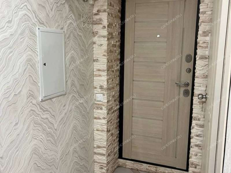 однокомнатная квартира на улице Героя Юрия Смирнова дом 25