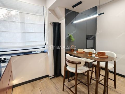 1-komnatnaya-prosp-molodezhnyy-d-18 фото